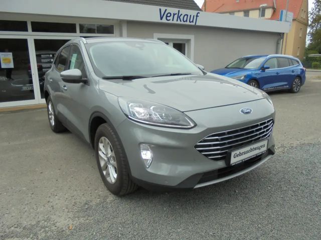 Ford Kuga AWD Hybrid Titanium X