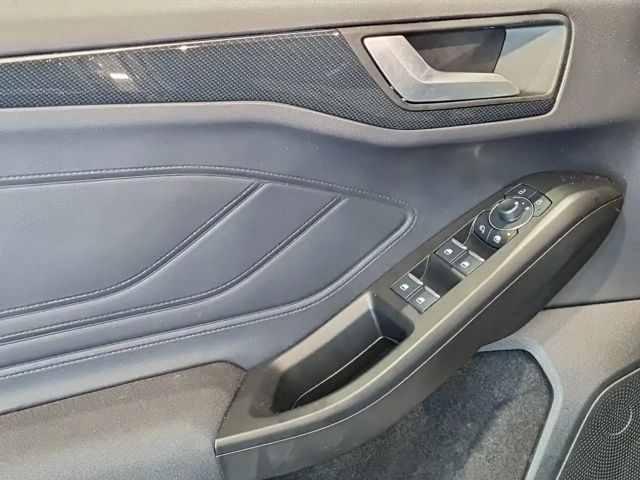 Ford Focus 1.5 EcoBlue ST Line