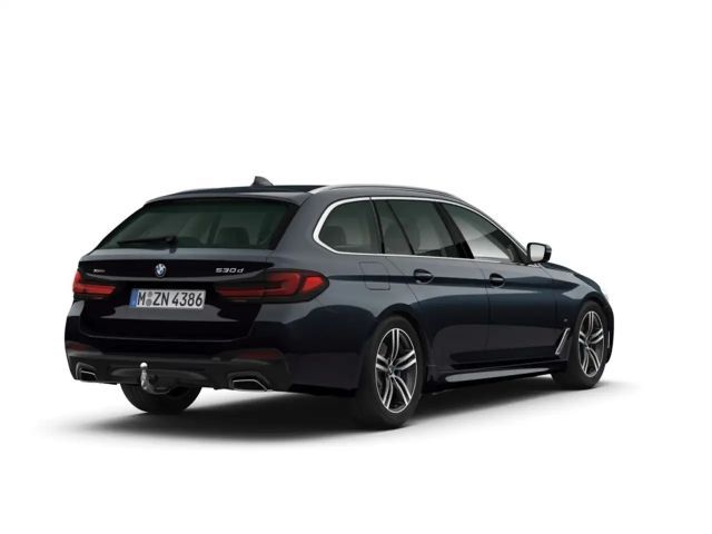 BMW 530 530d M-Sport Touring xDrive