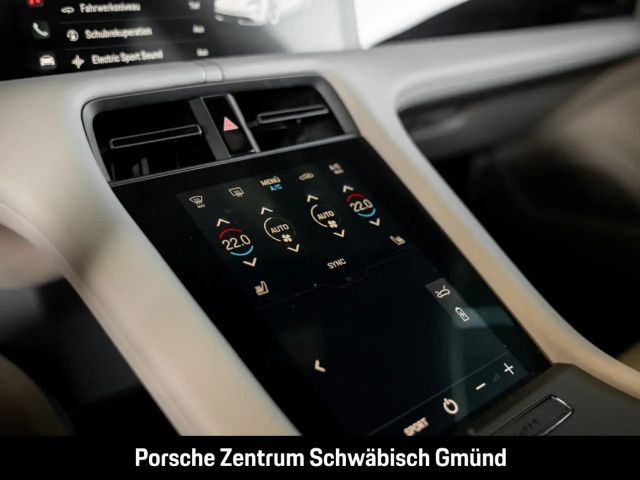 Porsche Taycan Surround-View Luftfederung Panoramadach