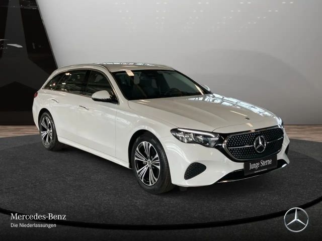 Mercedes-Benz E 220 AVANTGARDE E 220 d Estate