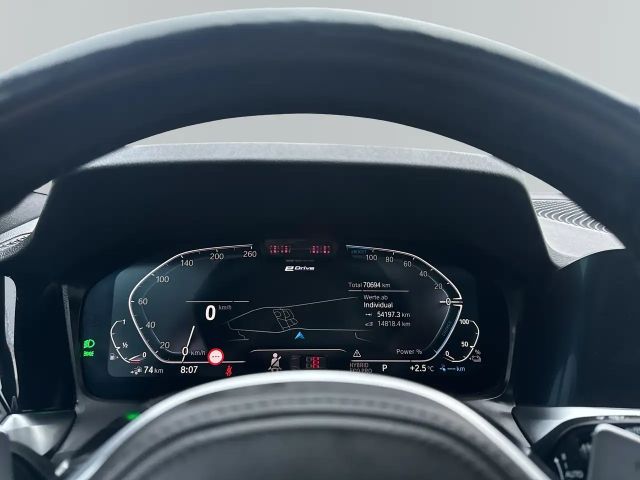 BMW 330 330e M-Sport Touring xDrive