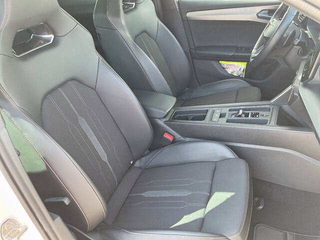 Cupra Leon Cupra Leon 1,4 TSI e-Hybrid LED+KEYLESS+KAMERA