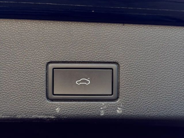 Volkswagen Golf DSG Life Variant