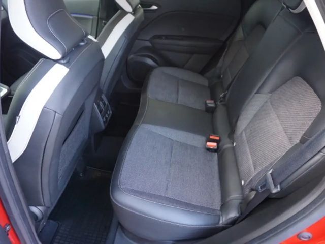 Renault Captur Hybrid Techno