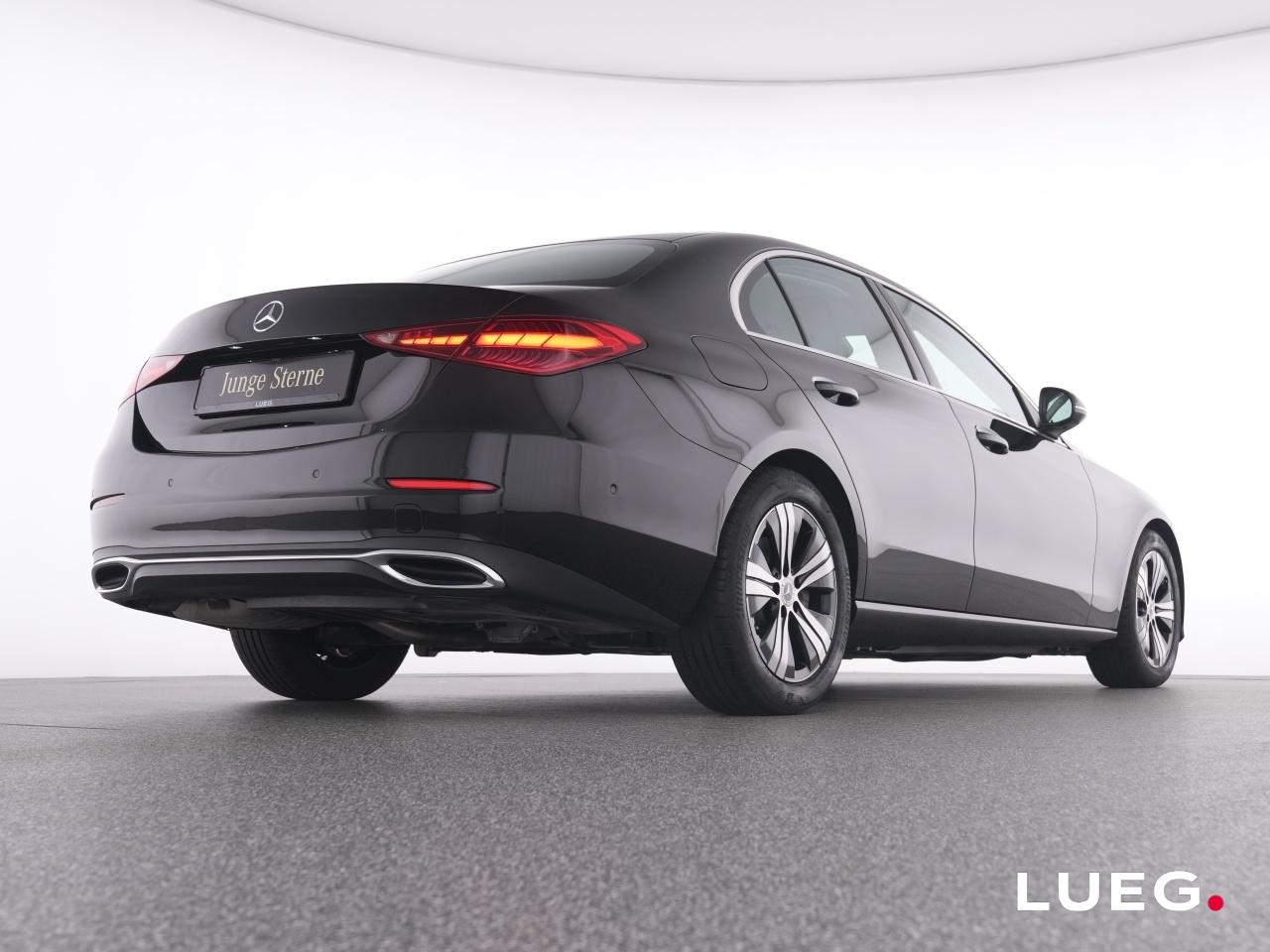 Mercedes-Benz C 200 AVANTGARDE C 200 d Sedan