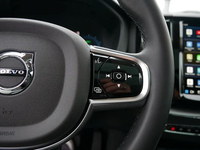 Volvo XC60 AWD Dark Plus T6