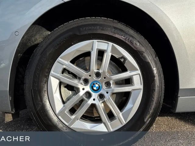 BMW 225 Active Tourer xDrive