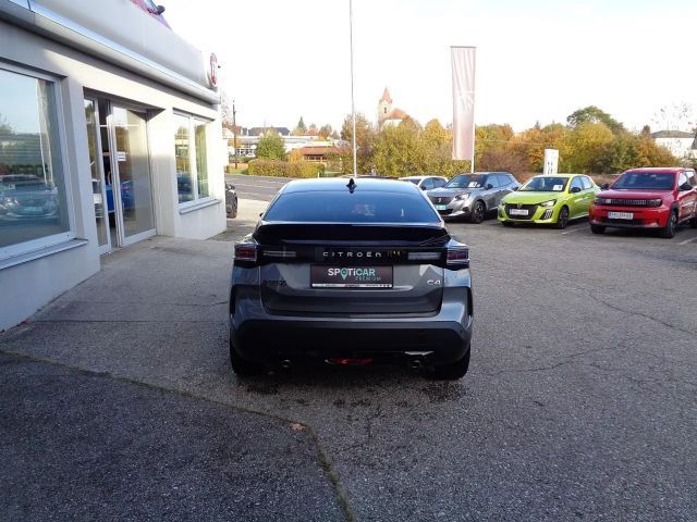 Citroën C4 Max PureTech