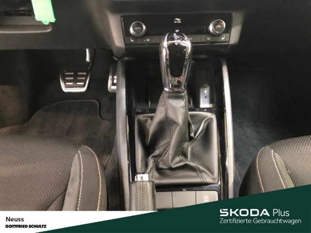 Skoda Kamiq KAMIQ SCOUTLINE TSI DSG AHK SITZHEIZUNG EINPARKHIL