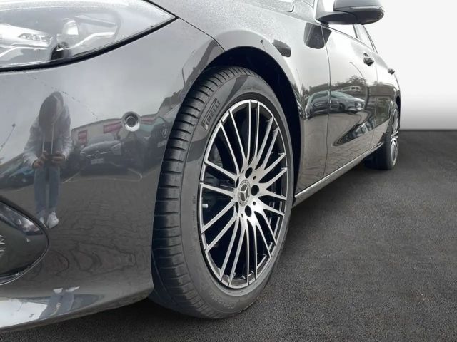 Mercedes-Benz C 200 AVANTGARDE