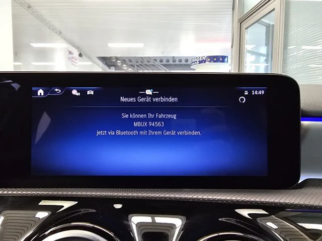 Mercedes-Benz A 180 AMG Line