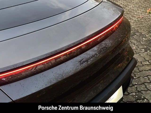 Porsche Taycan GTS Performance Plus