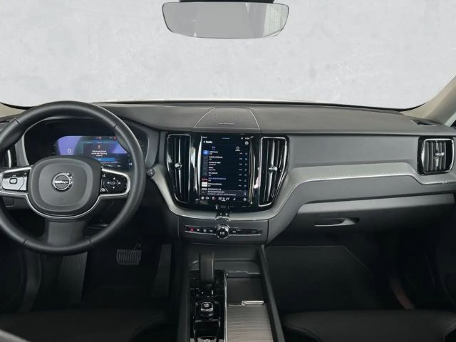 Volvo XC60 AWD Dark Plus