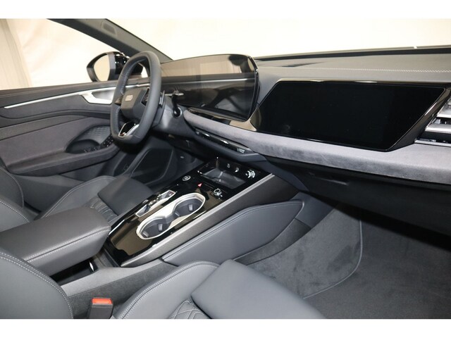 Audi A6 e-tron Avant Quattro