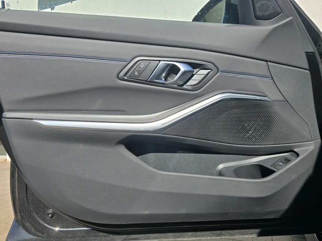 BMW 320 320d M-Sport Touring