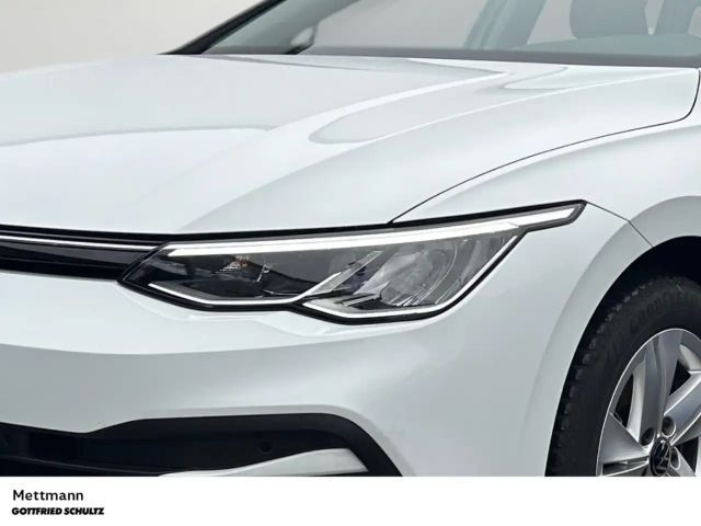 Volkswagen Golf 1.0 TSI Life e-Golf