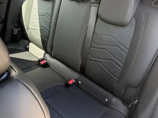 Jeep Avenger Altitude