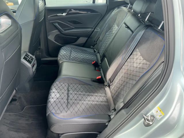 Volkswagen Tiguan 4Motion DSG R-Line