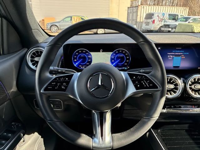 Mercedes-Benz EQB 250