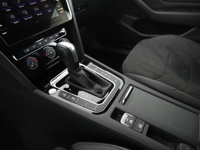 Volkswagen Arteon DSG R-Line