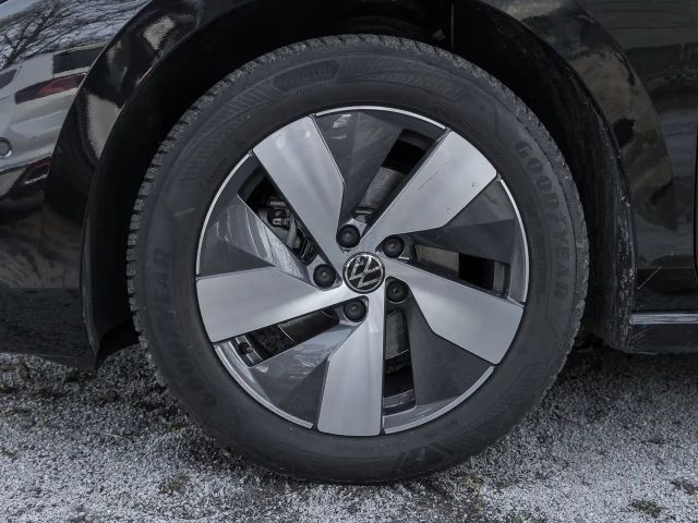 Volkswagen Passat 1.5 eTSI Business DSG Variant