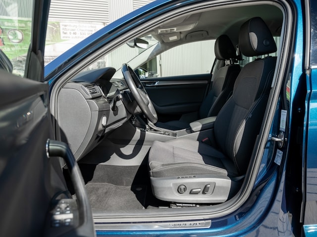 Skoda Superb 2.0 TDI Combi