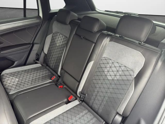 Volkswagen Tiguan 2.0 TDI DSG R-Line Style