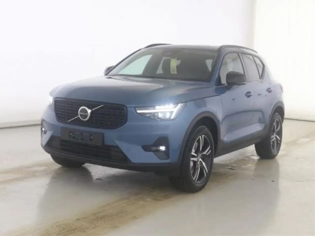 Volvo XC40 Dark Plus