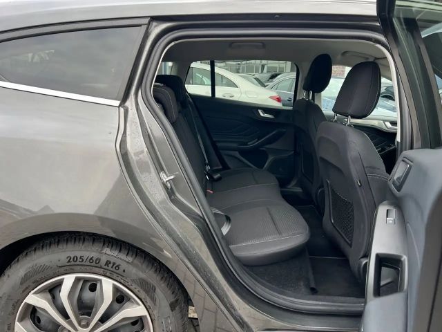 Ford Focus TDCi Titanium Wagon