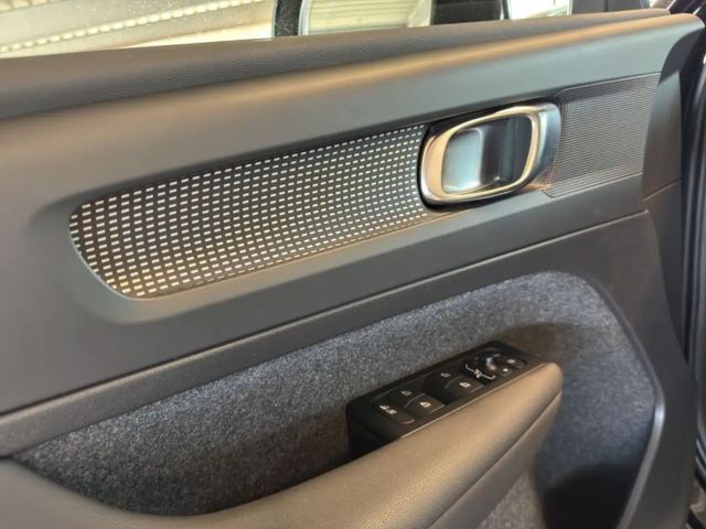 Volvo XC40 Plus Recharge Twin Engine