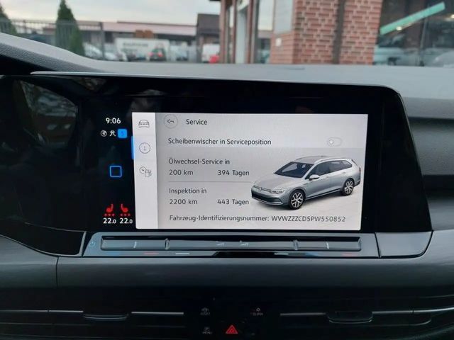 Volkswagen Golf DSG Golf VIII Style Variant