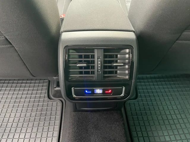 Volkswagen Passat Business Variant