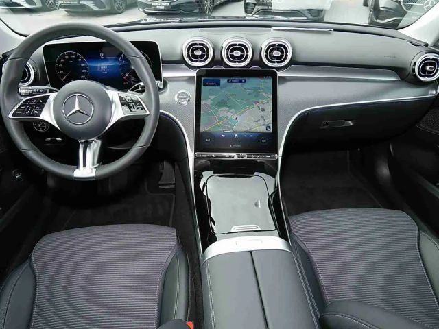 Mercedes-Benz C 200 AVANTGARDE Estate