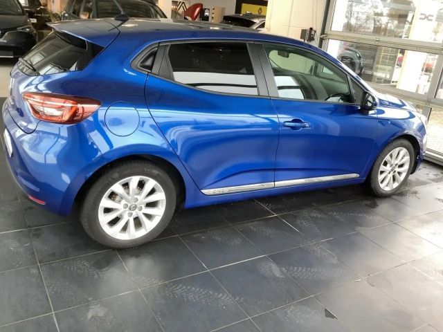 Renault Clio Experience TCe 90