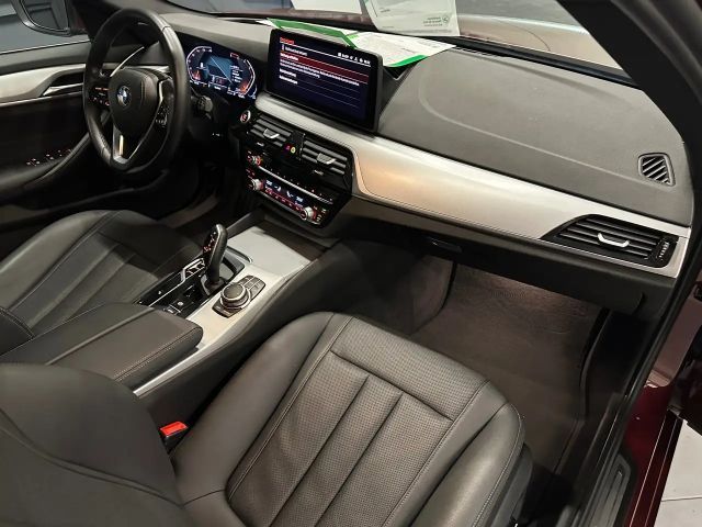 BMW 530 530d Touring xDrive