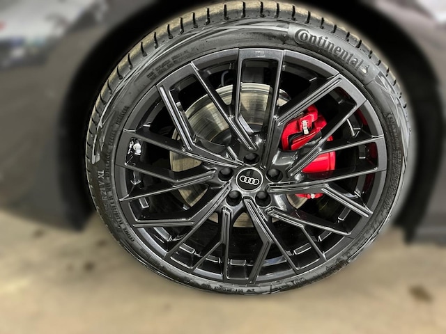 Audi A6 e-tron Quattro