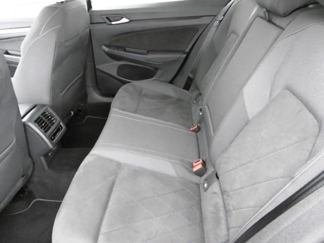 Volkswagen Golf 2.0 TDI Golf VIII Style Variant