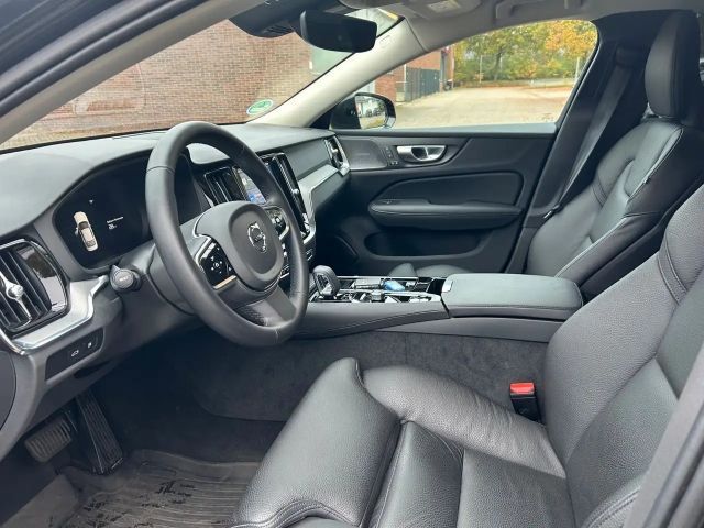 Volvo S60 AWD Dark Plus Recharge