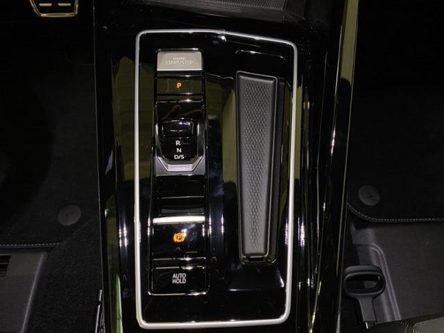 Volkswagen Golf 1.5 eTSI DSG Golf VIII