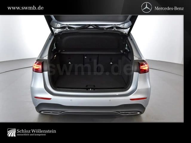 Mercedes-Benz B 180 Progressive