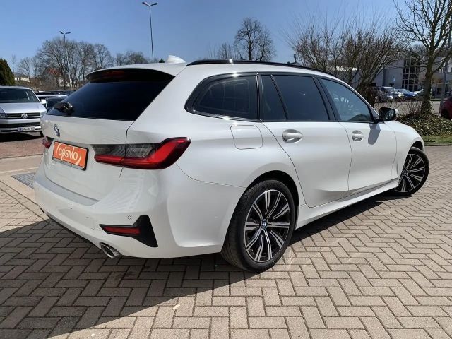 BMW 330 330i Sport Line