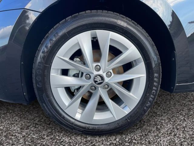 Skoda Octavia Combi Selection