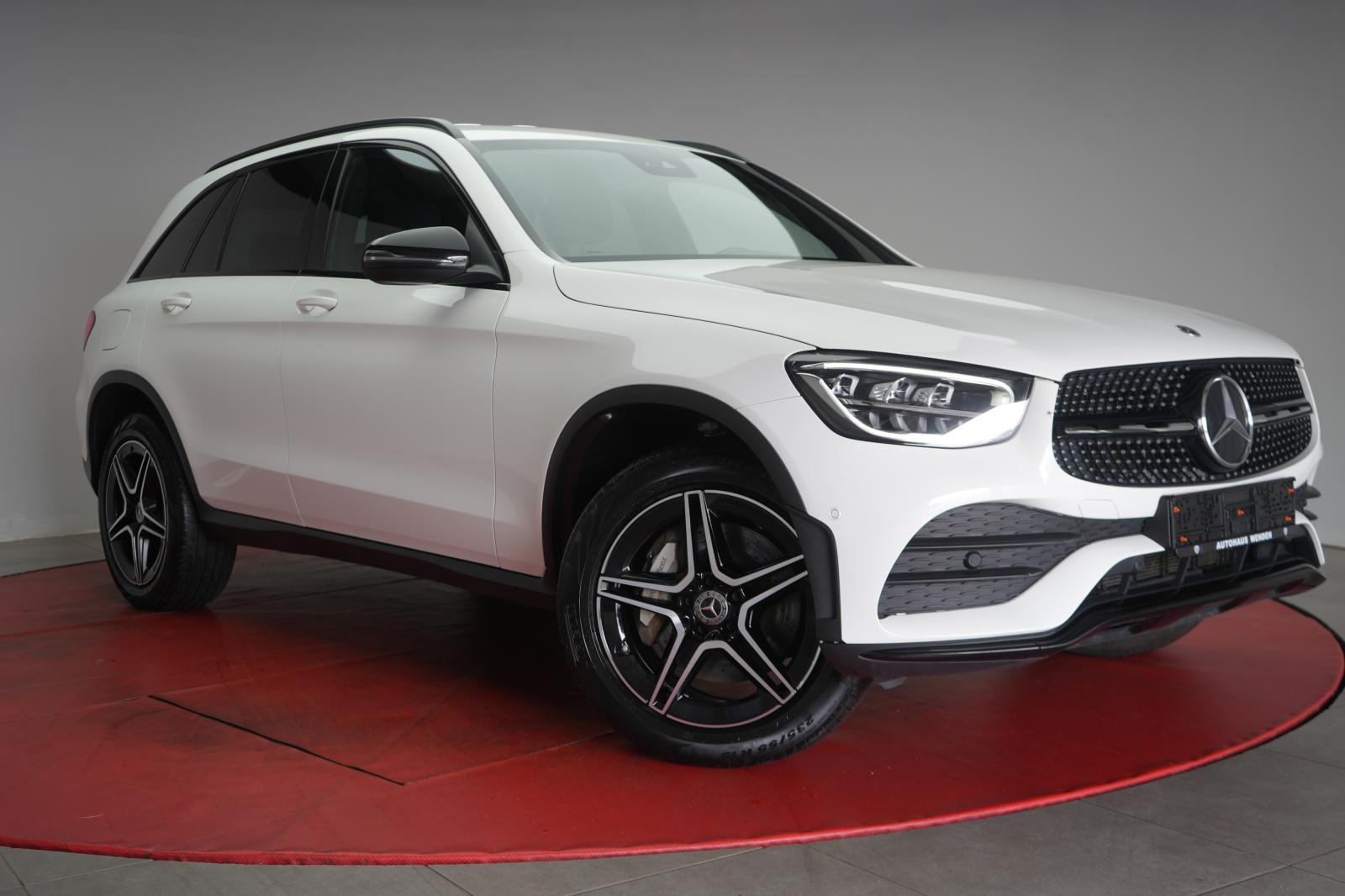 Mercedes-Benz GLC 300 4MATIC AMG Line