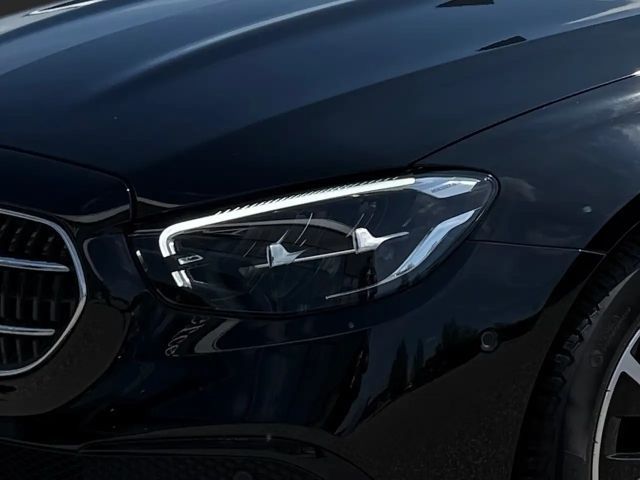 Mercedes-Benz E 200 AVANTGARDE E 200 d Estate