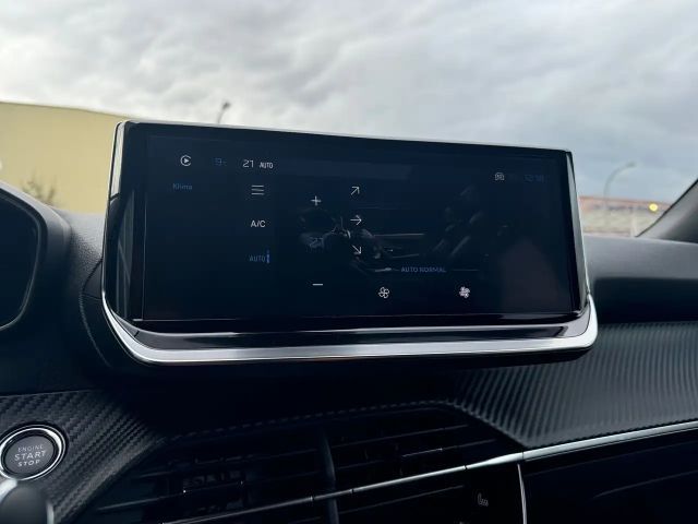 Peugeot 2008 Allure Pack EAT8 PureTech