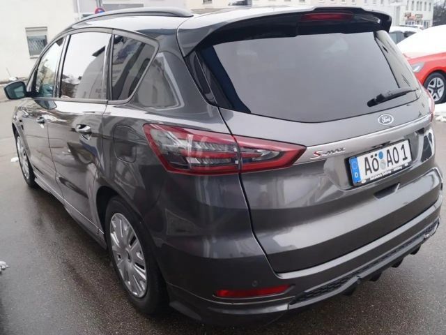 Ford S-Max ST Line