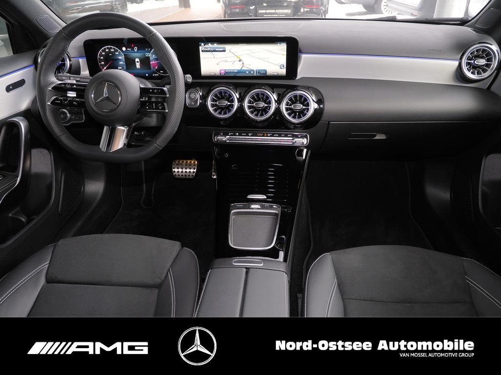 Mercedes-Benz A 200 AMG Line