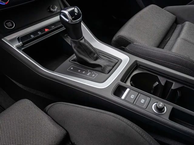 Audi Q3 35 TDI S-Tronic