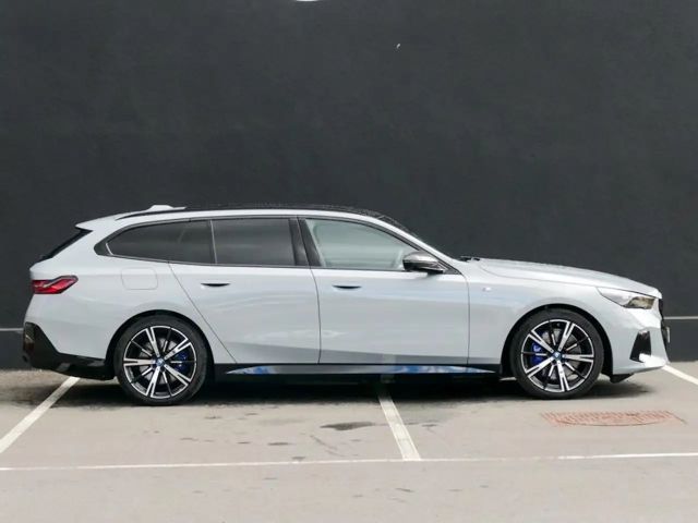 BMW i5 M-Sport Touring eDrive40